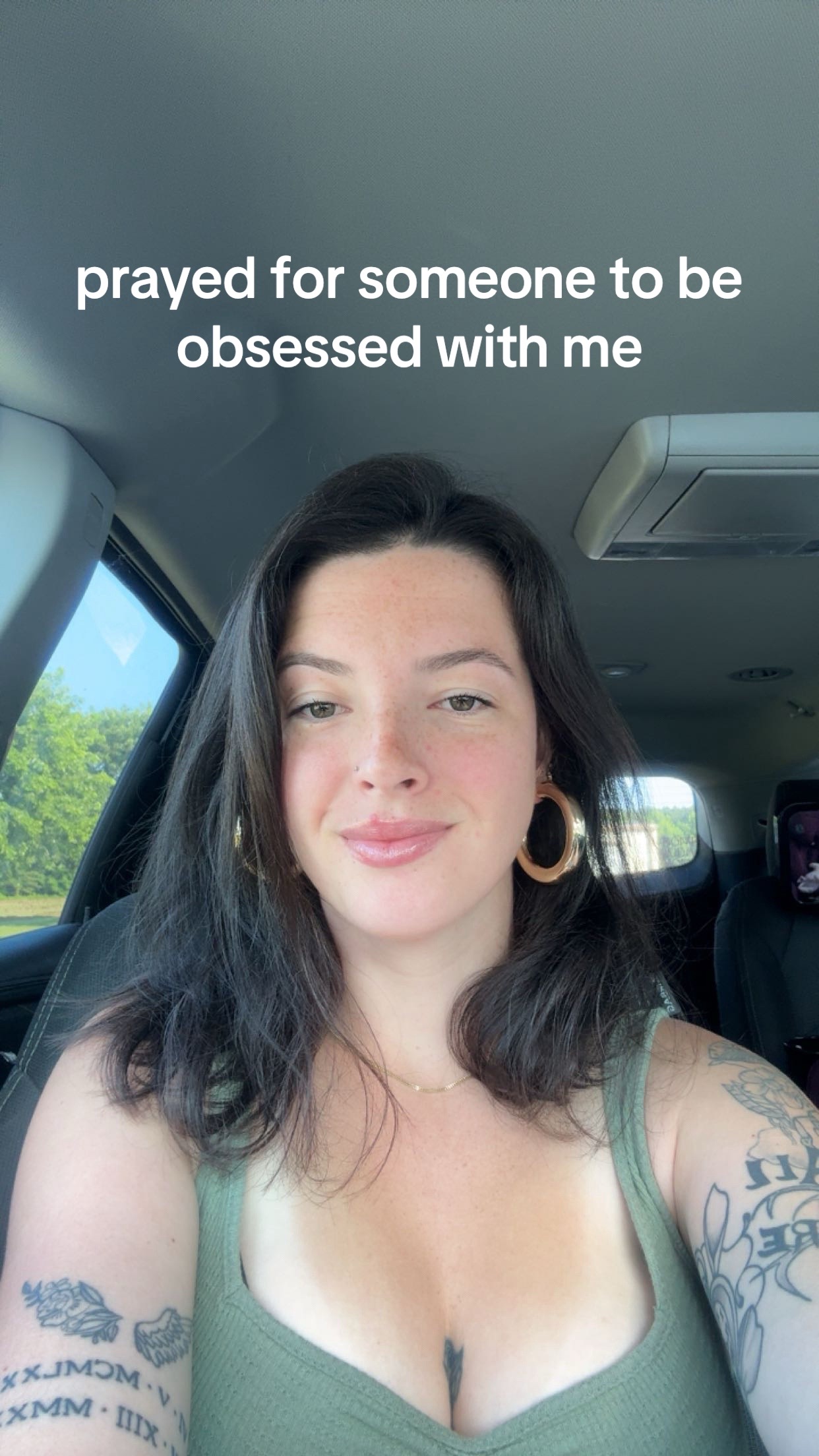 @Roslynn