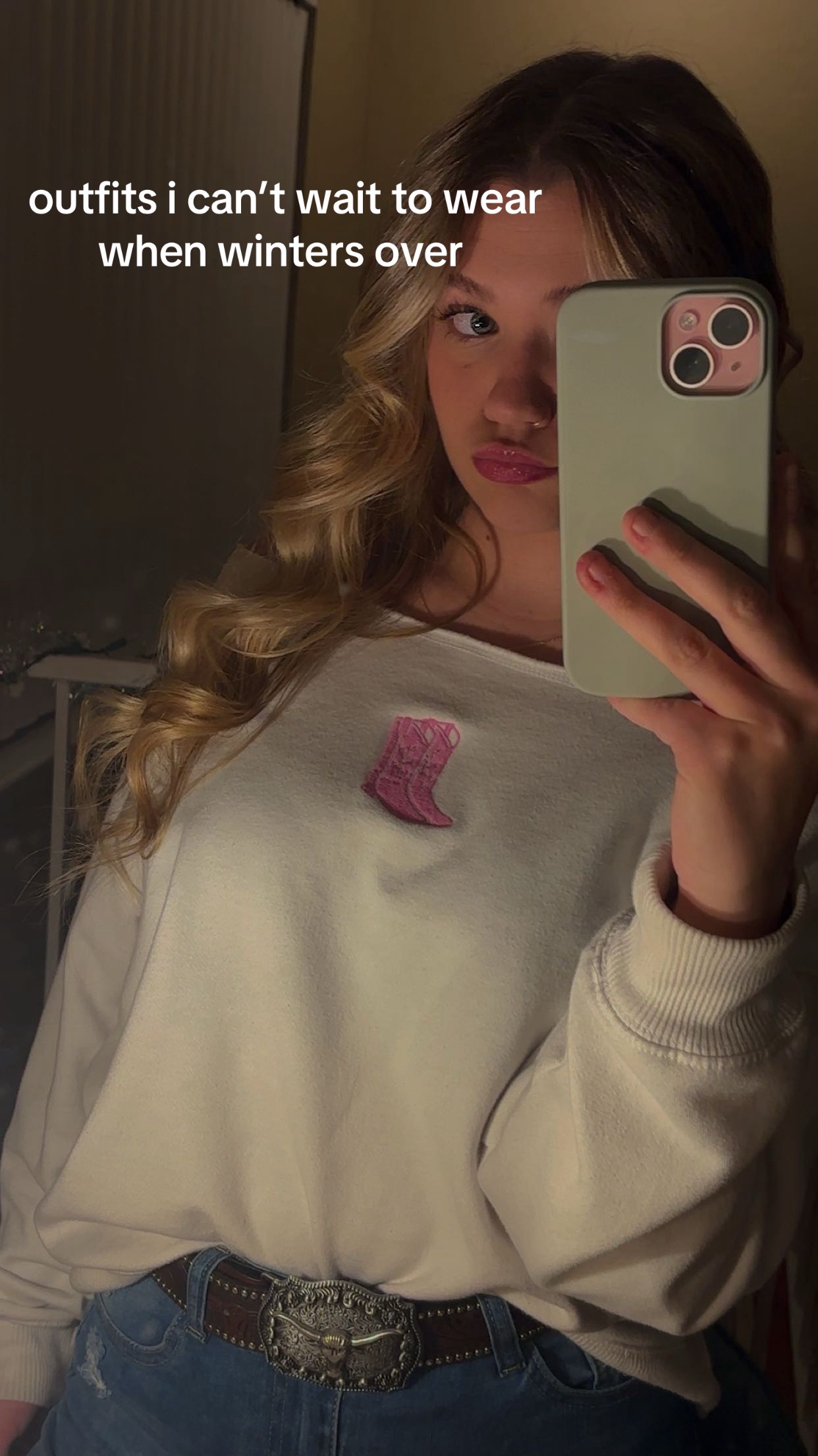 @Hailey