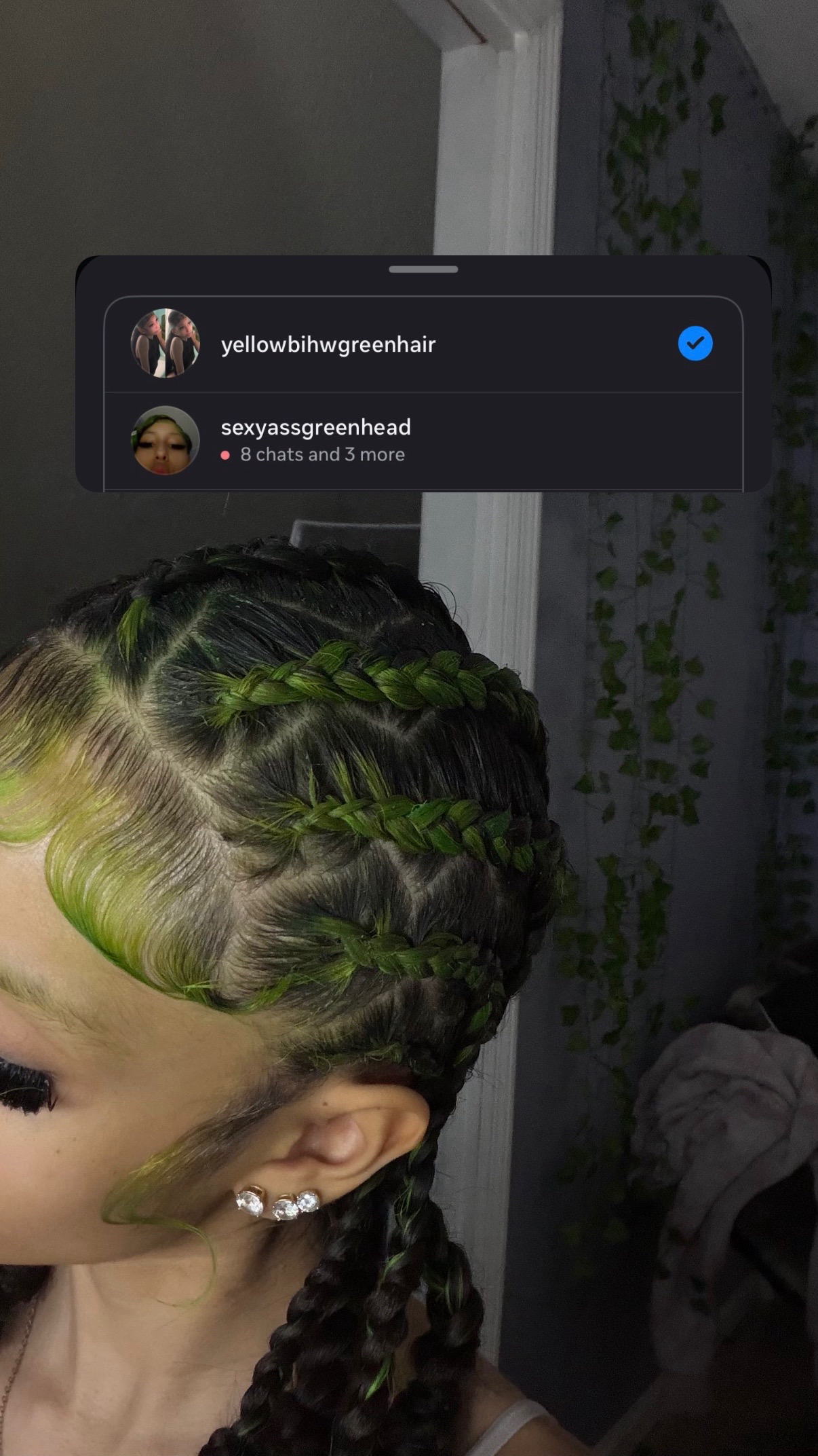 @🧑🏼&zwj;🎤