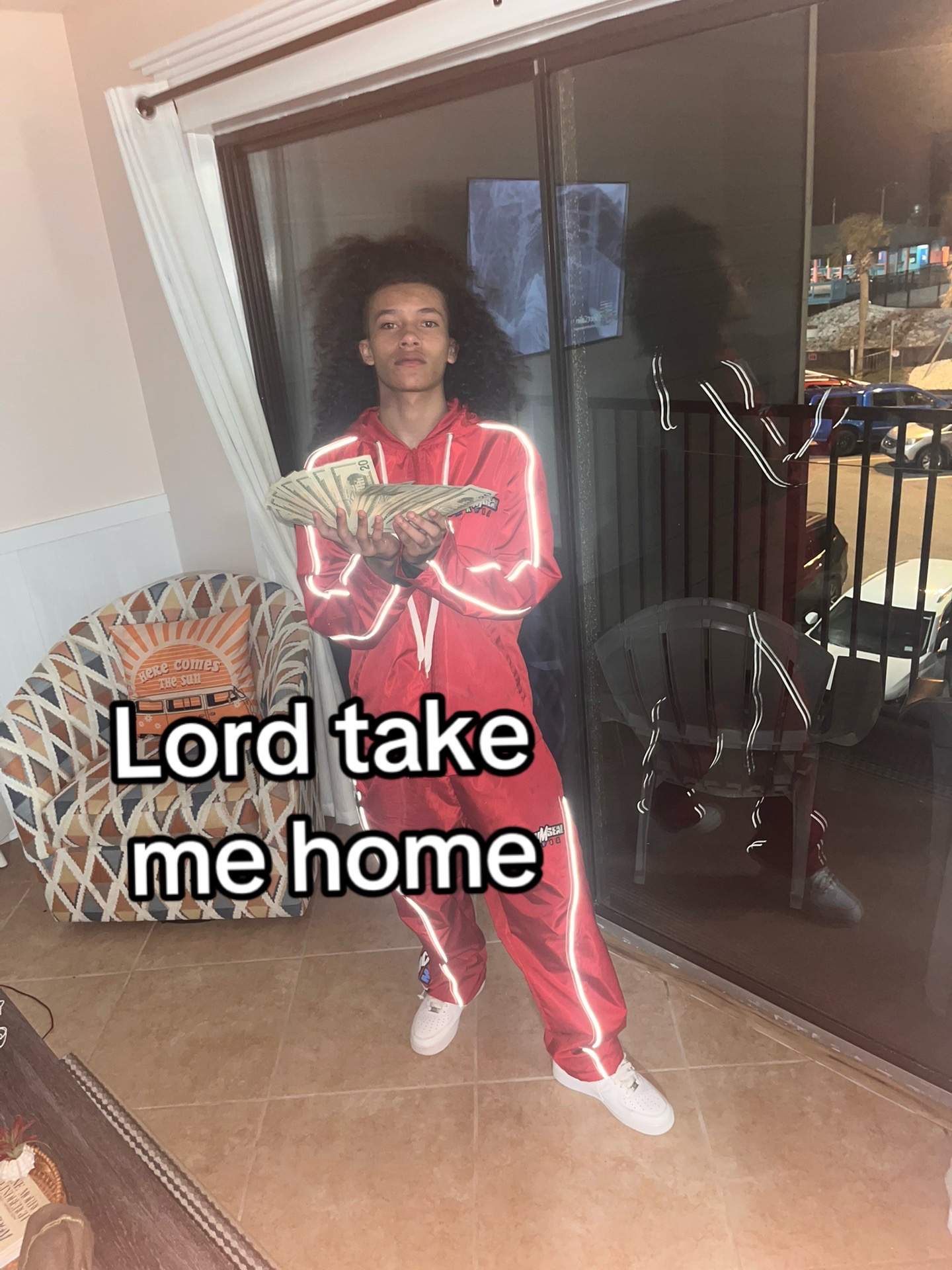 @Lit.Yoshii