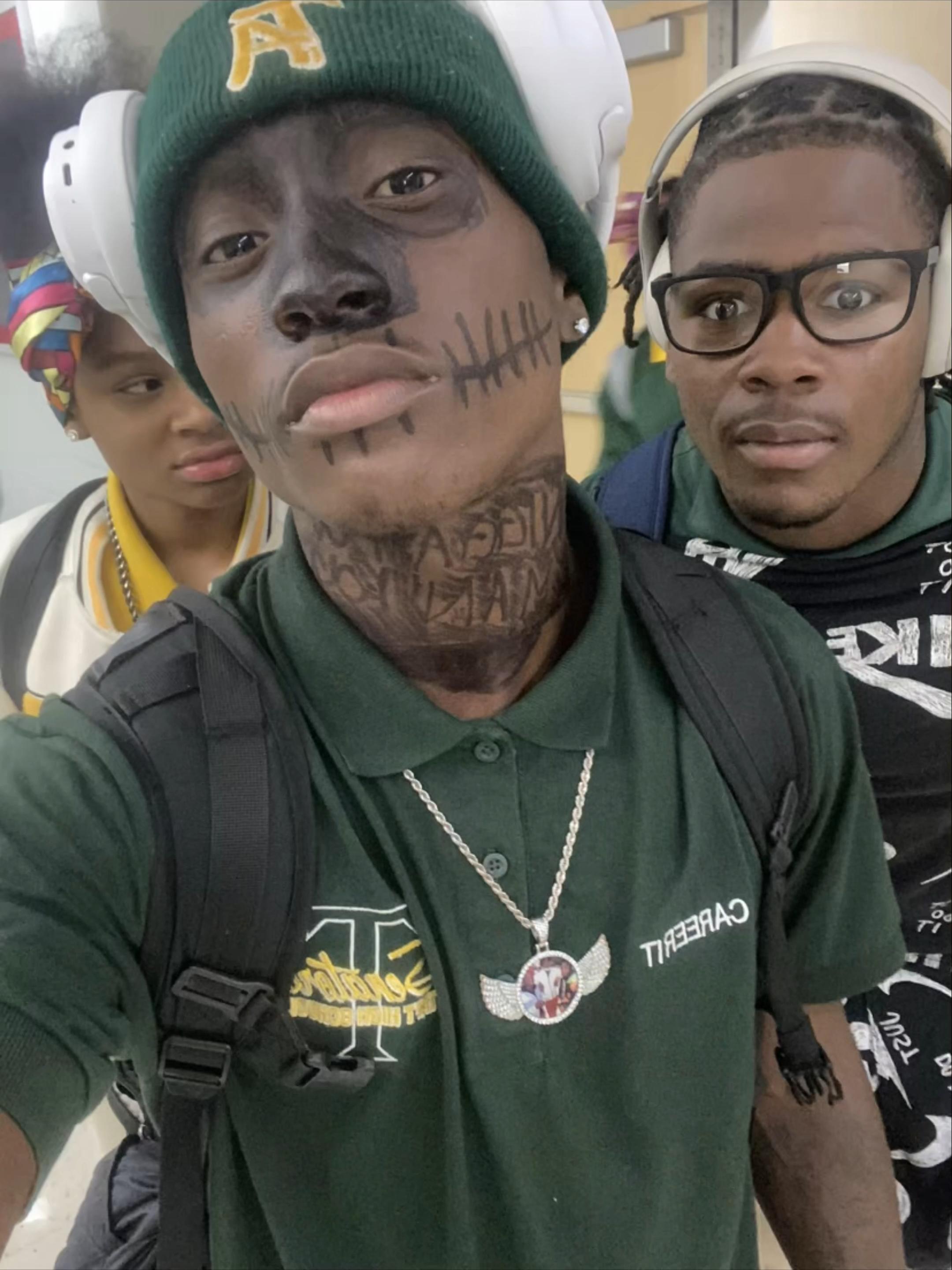 @rk5🦈