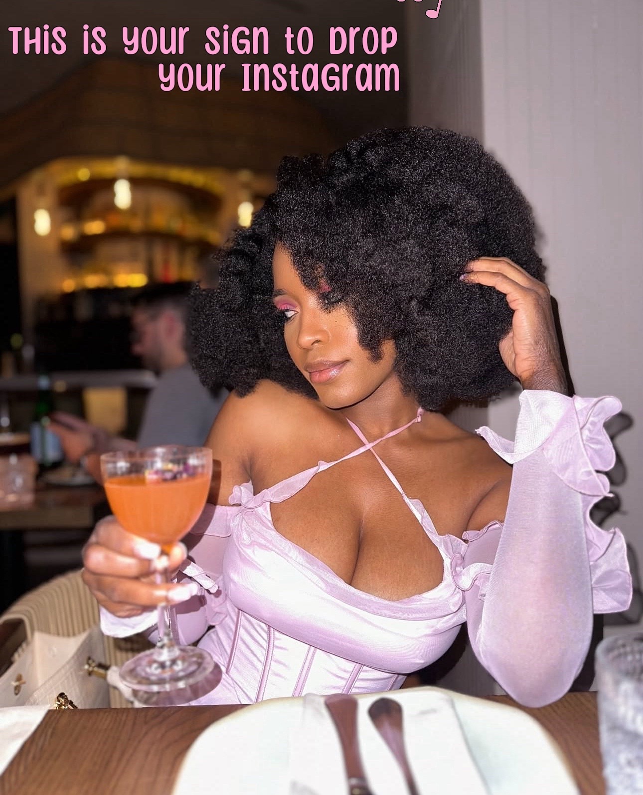 @Dinalabell_