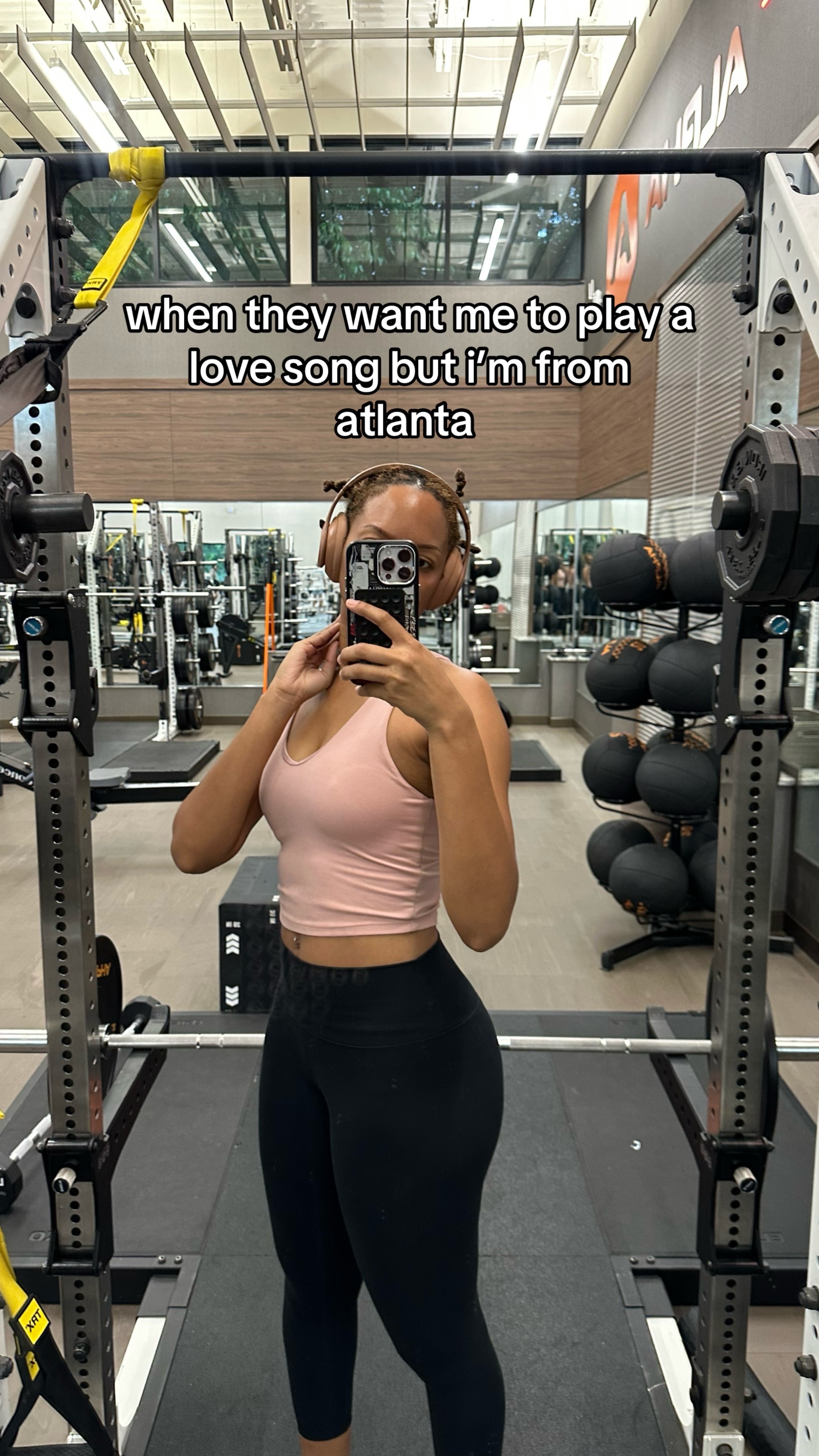@ella b.