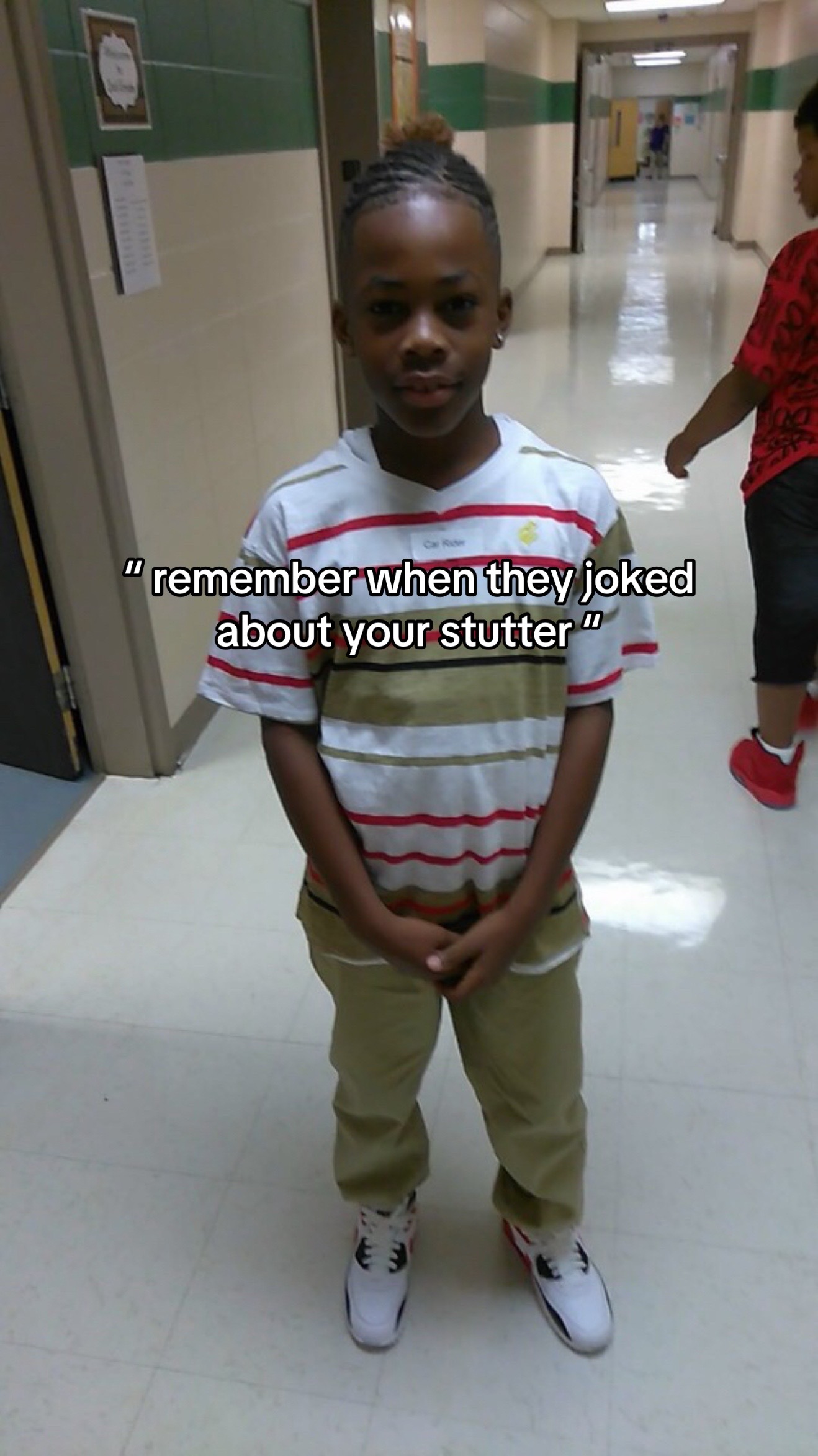 @￶