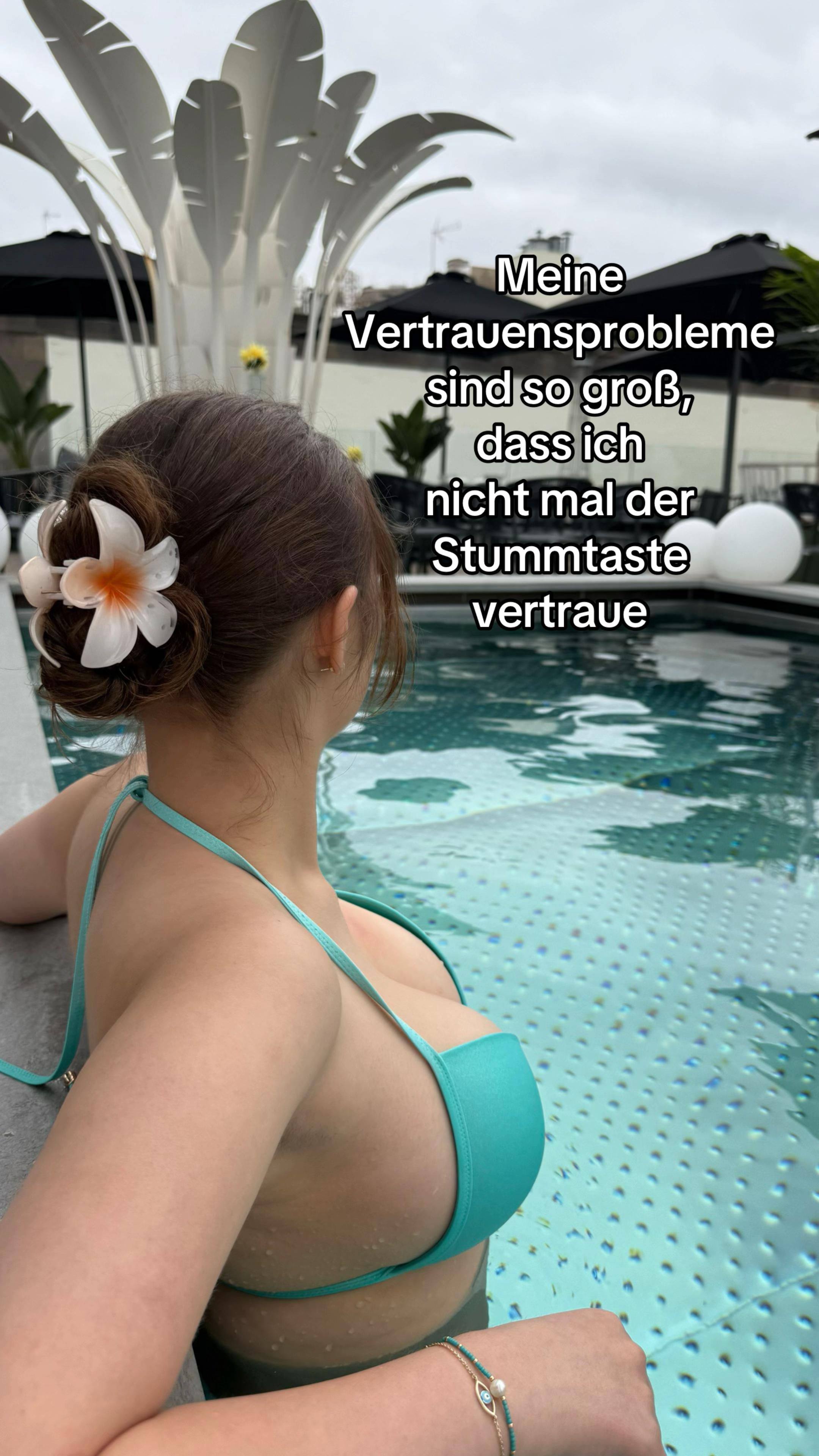 @julia.dailyvibes