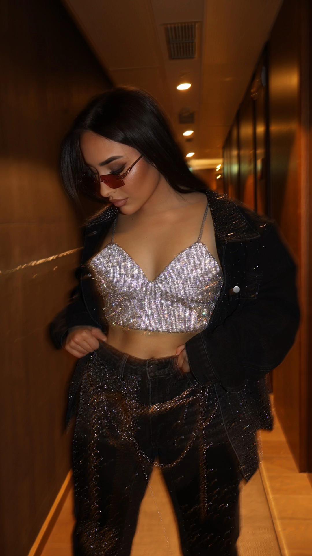 @EIXHI