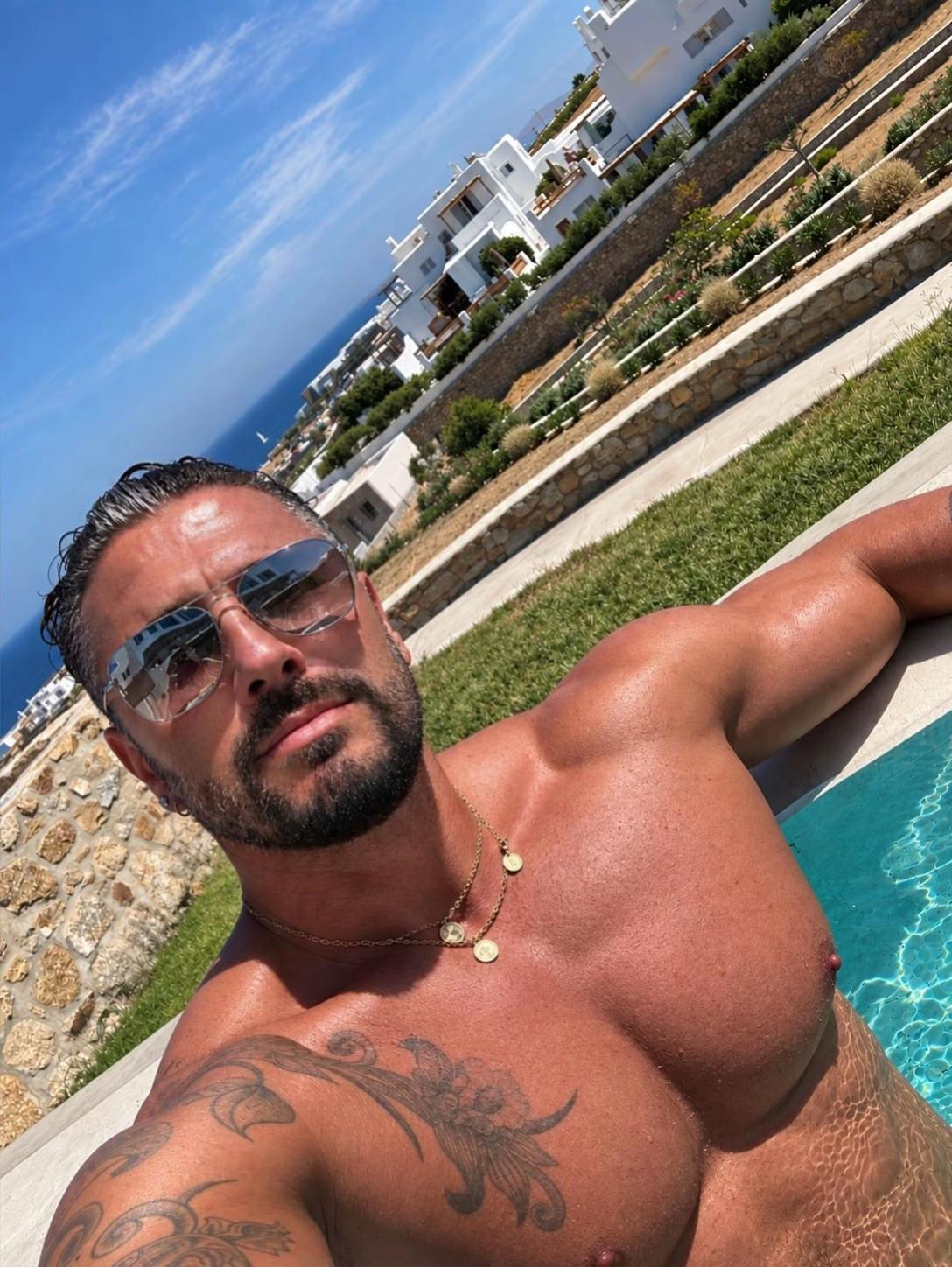 @Michele Soriano
