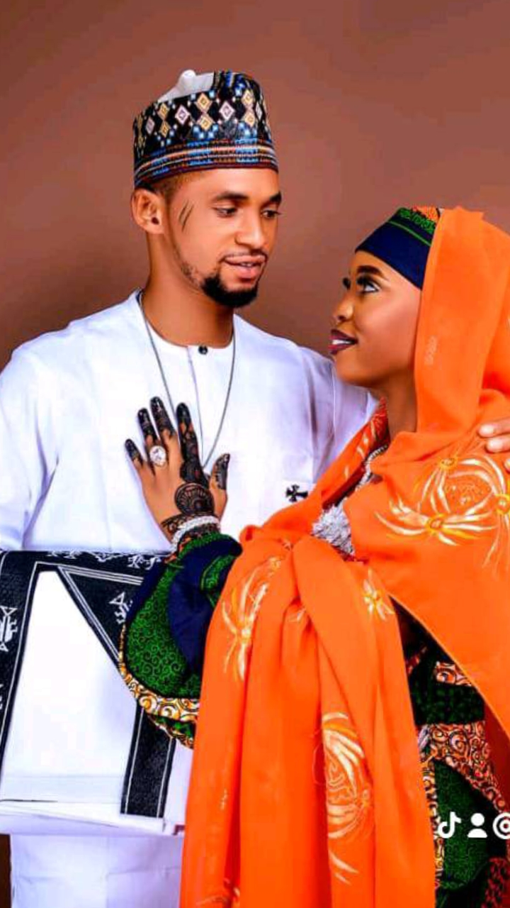 @Dooga Ibrahim Lukman social En