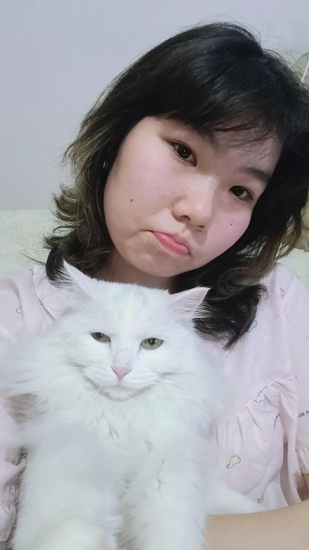@Claire ๐ฆฆ