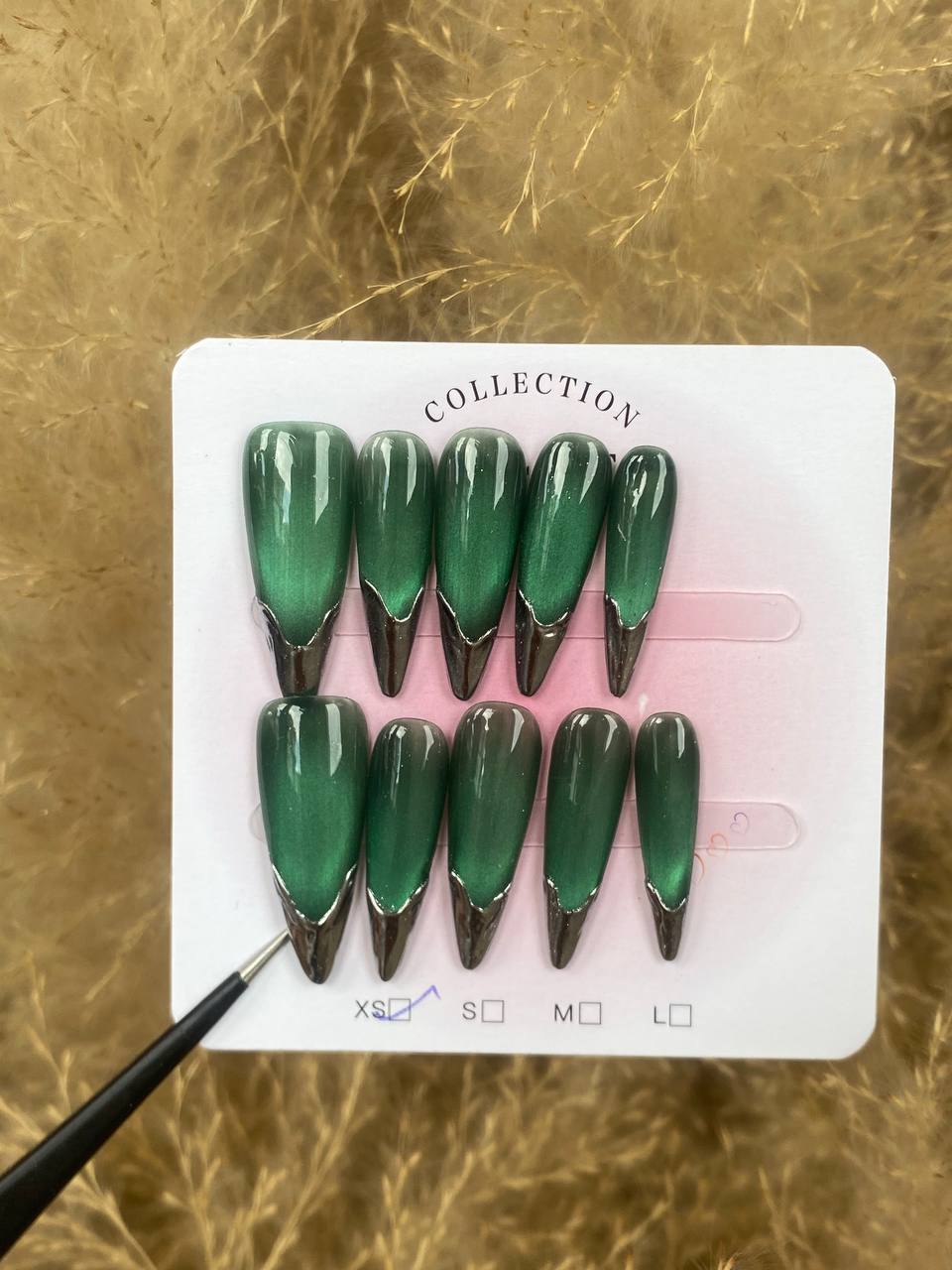 @JMhandmadepressonnails