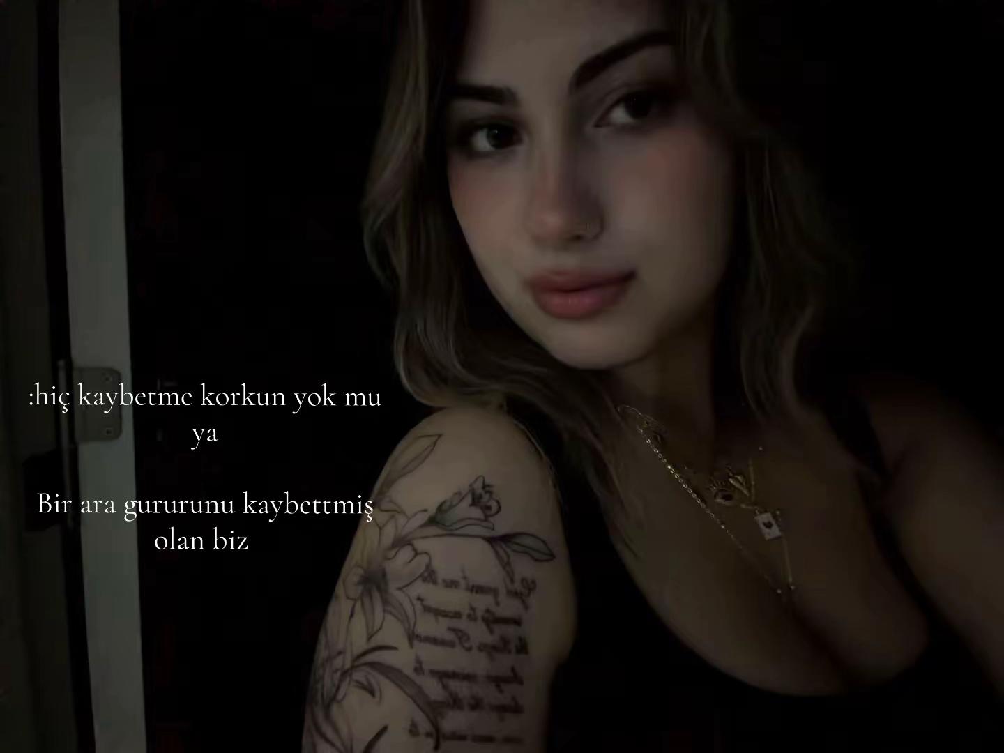 @alyell_