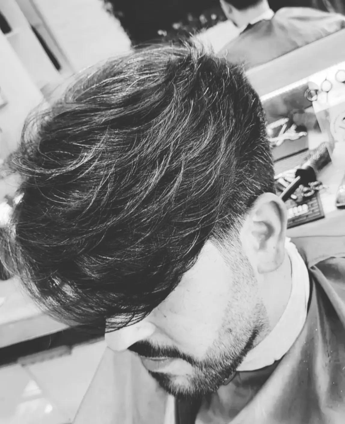 @DIAMOCI un TAGLIO