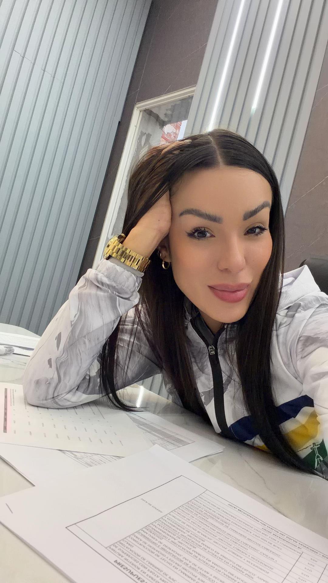 @Flor María Martinez 🌹
