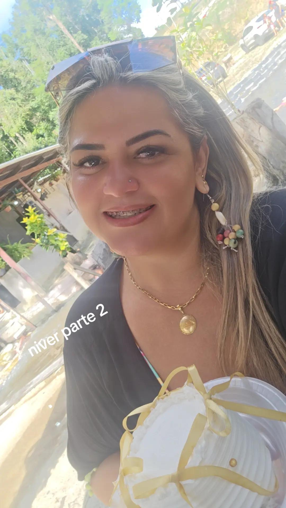 @Monique Rabelo.