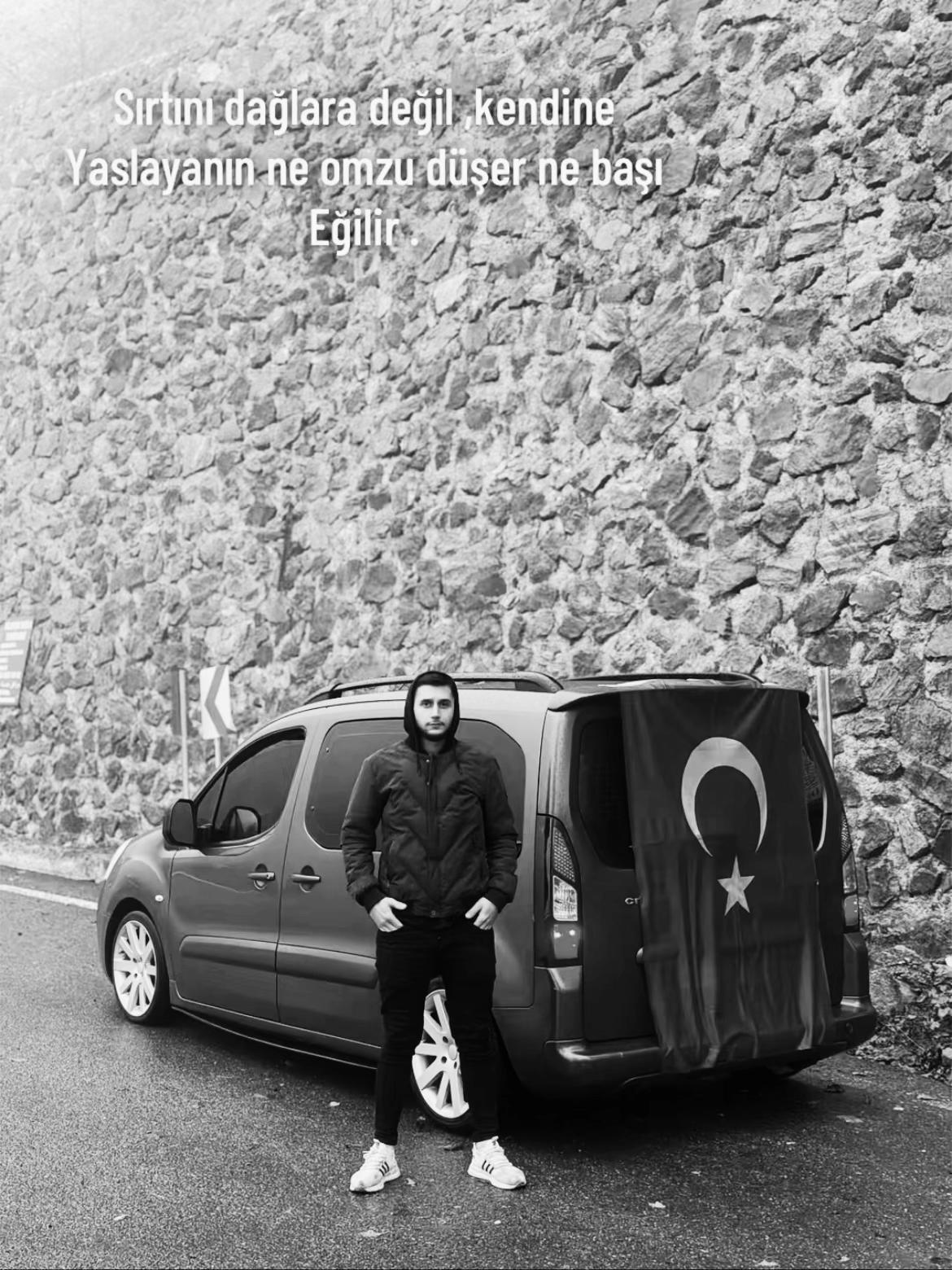 @Muzaffer Selim