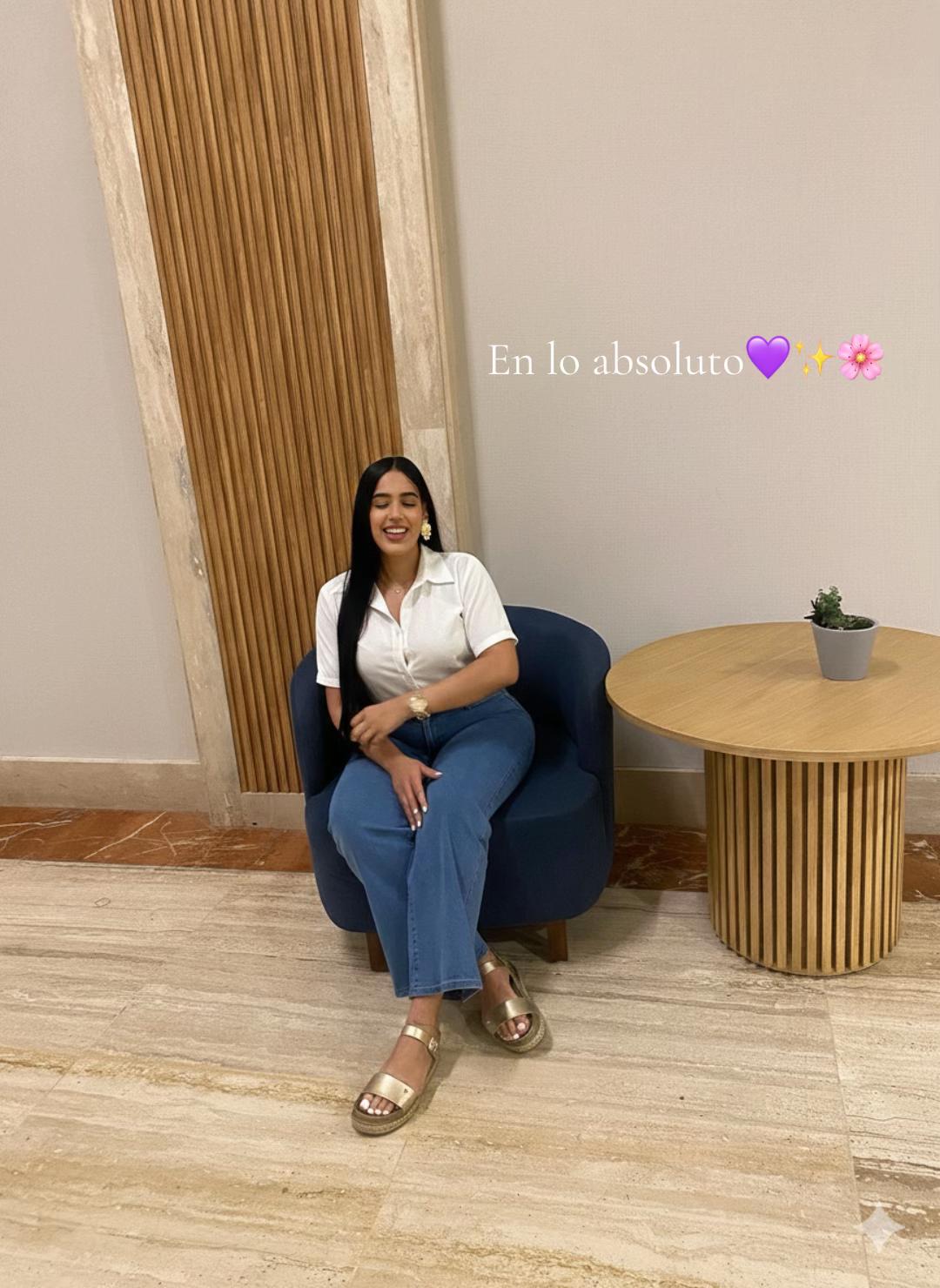 @𝓝𝓪𝔂𝓻𝓪🌸🩷