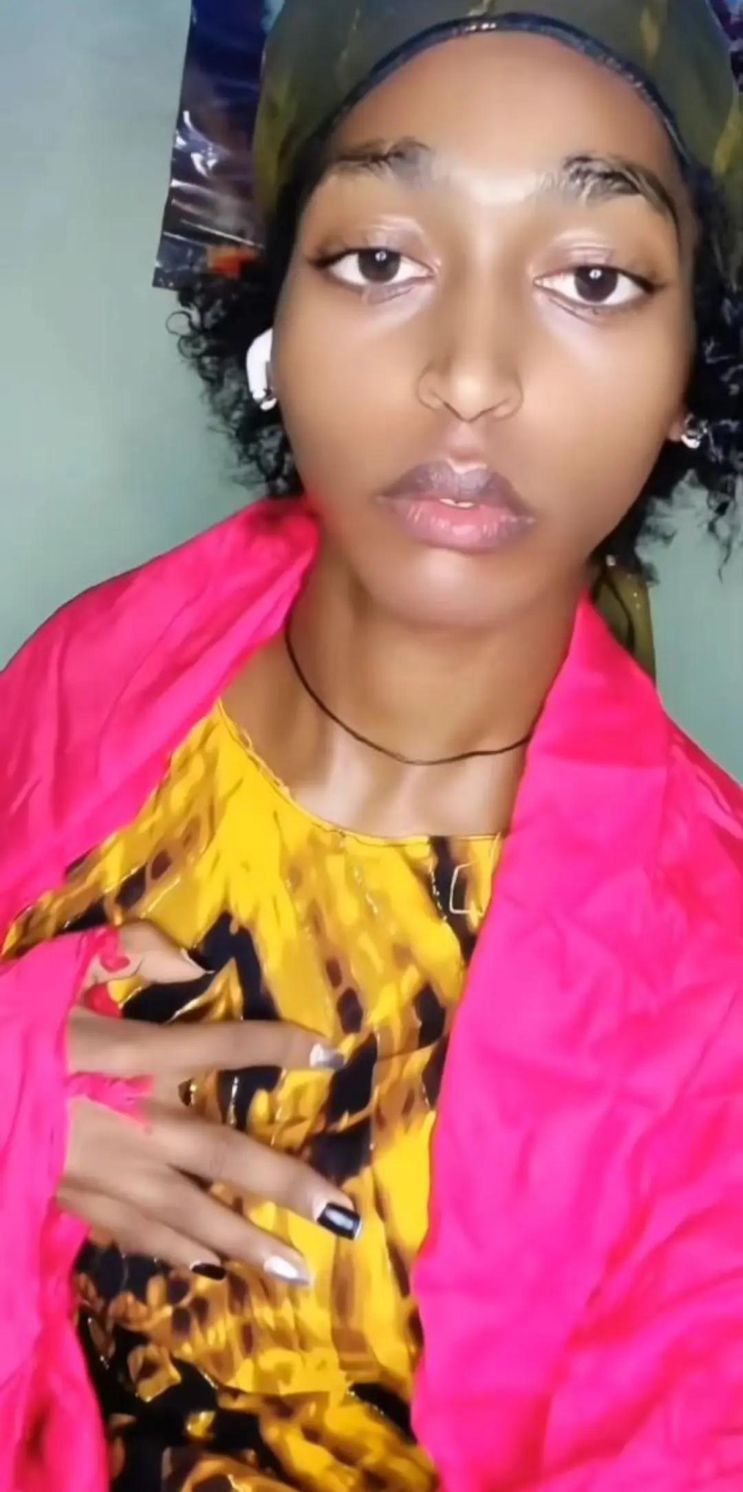 @ሄለን Eምso