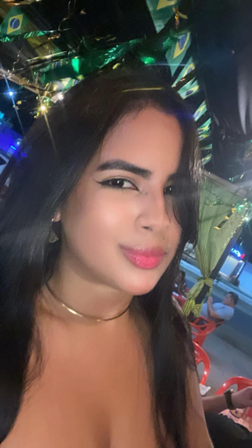 @_anafalcc