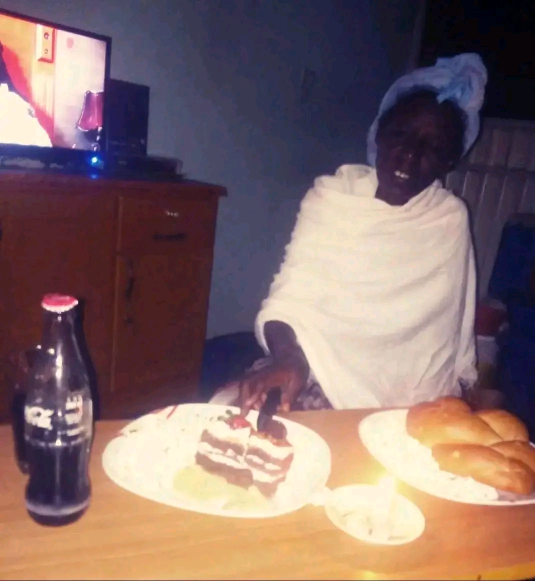 @Habtshኤማሁስ
