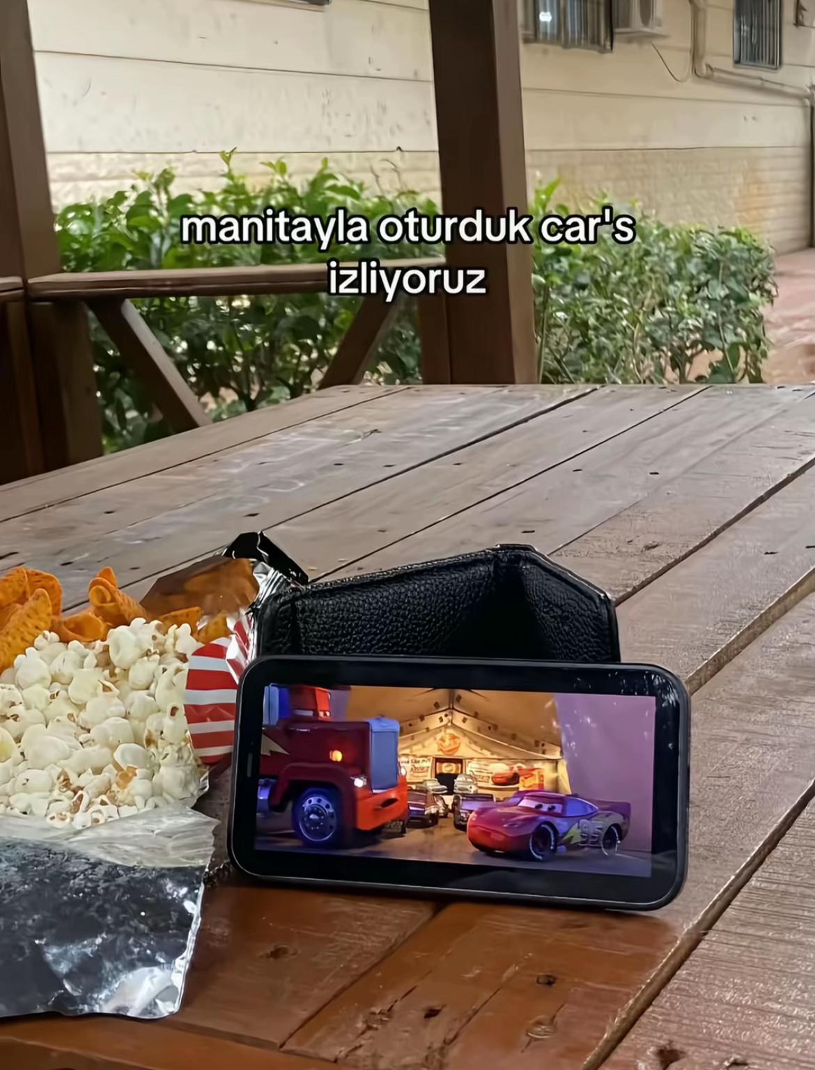@efeeuyrr