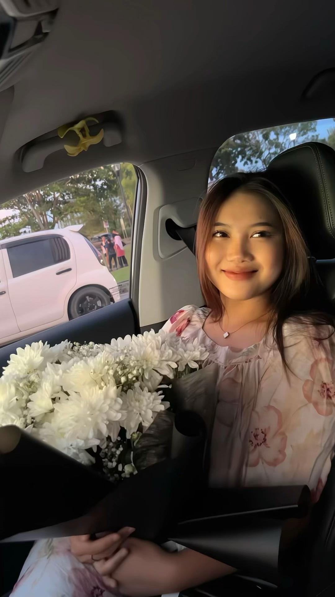 @๐ฌ