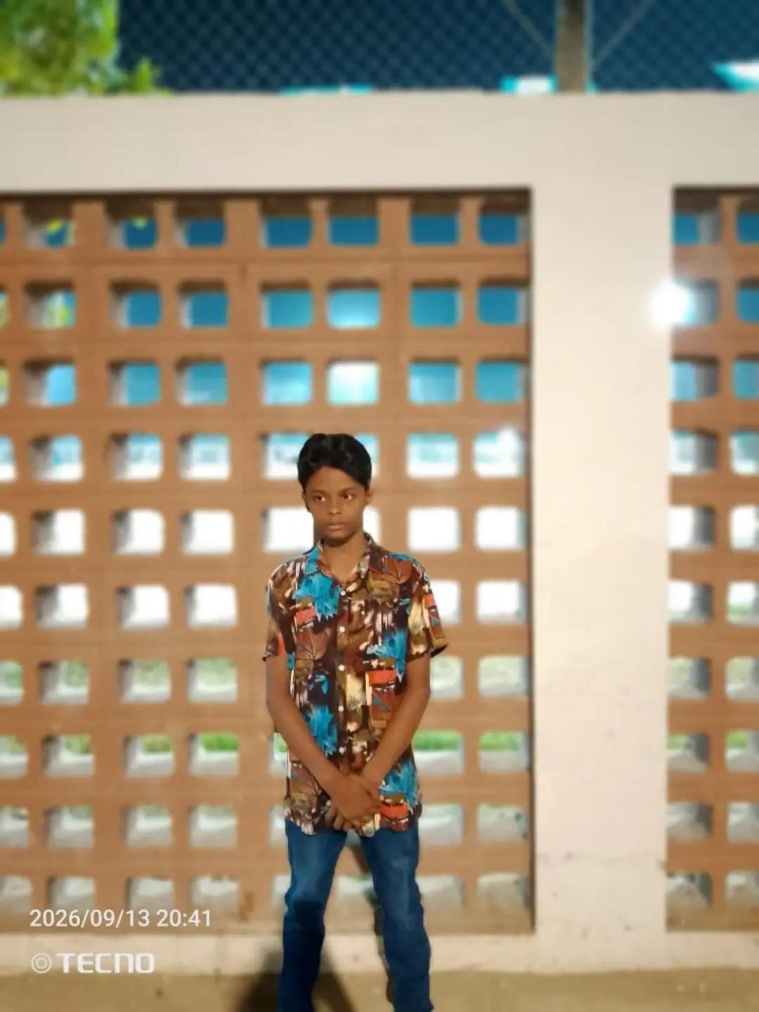 @ESHAN 🪐🥰🤙🏼