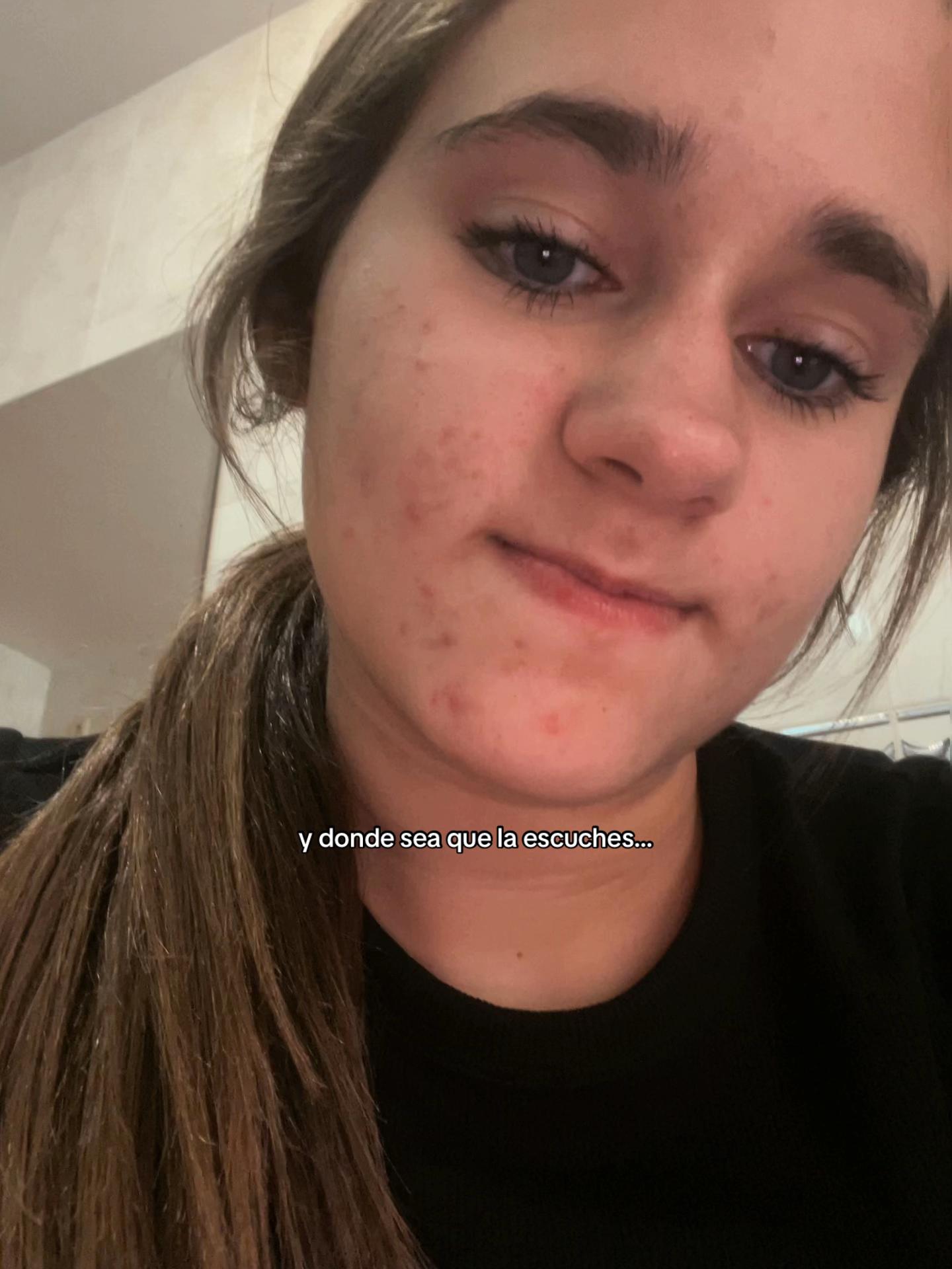 @danae_🖤