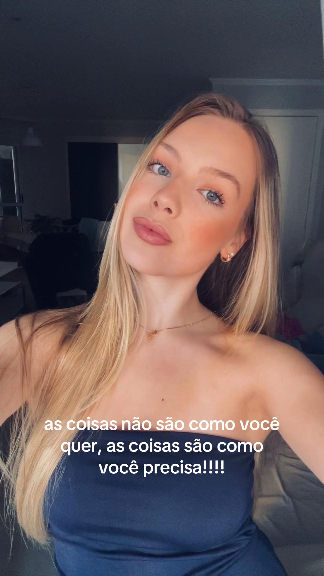 @laura