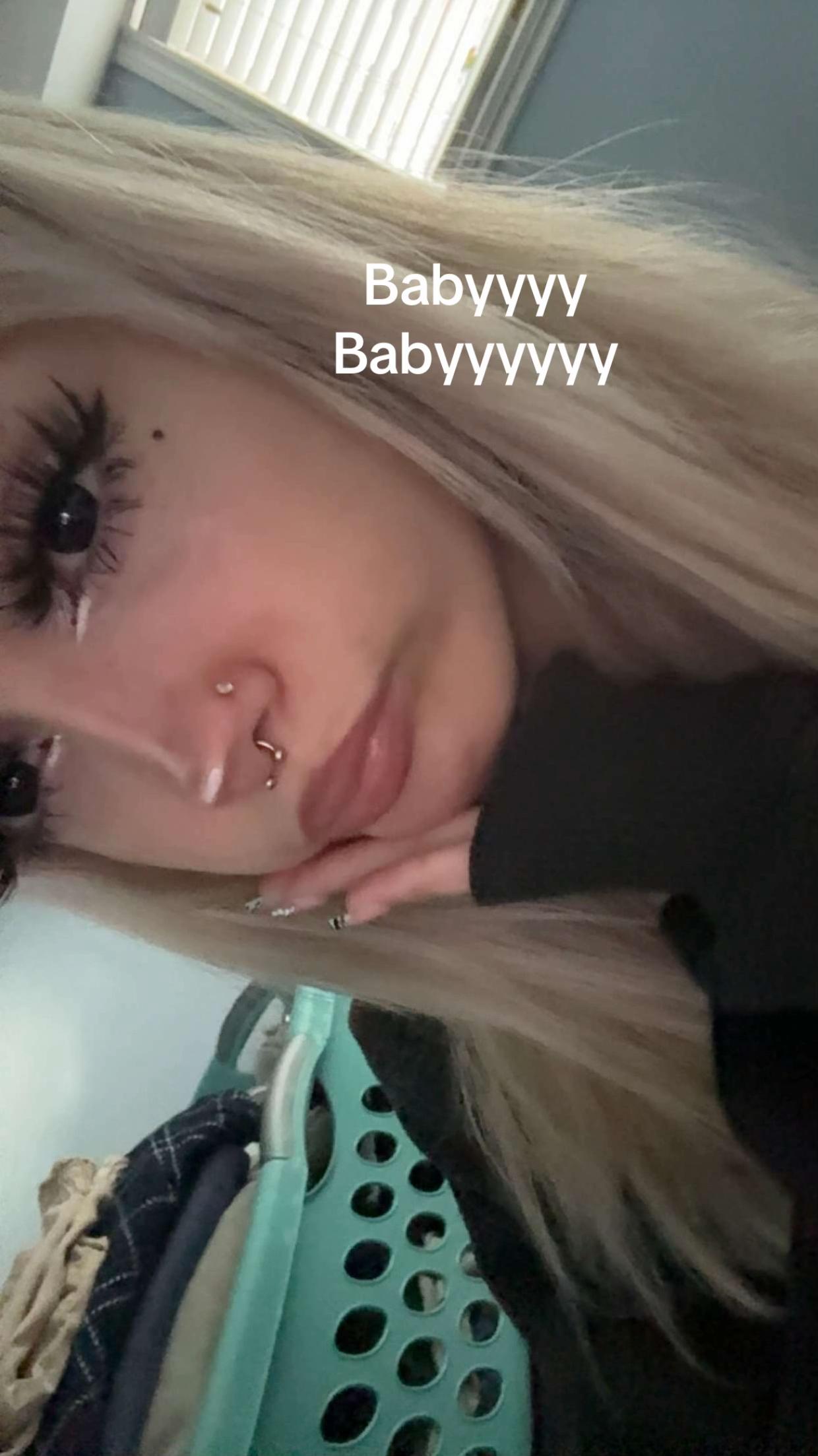 @𝒜𝓇𝒾ℯ𝓁𝓁ℯ🦄