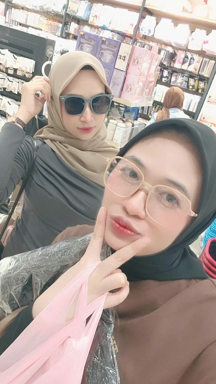@Arizka amelia🤎