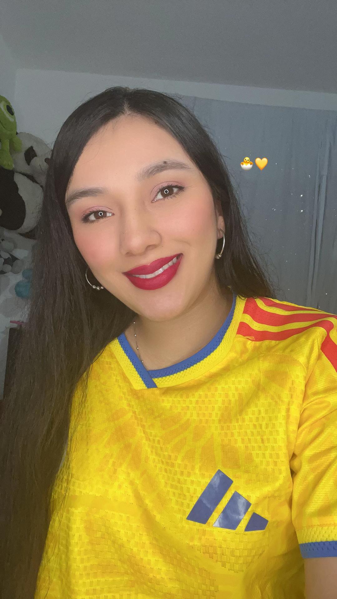 @Ximena C. 🤍