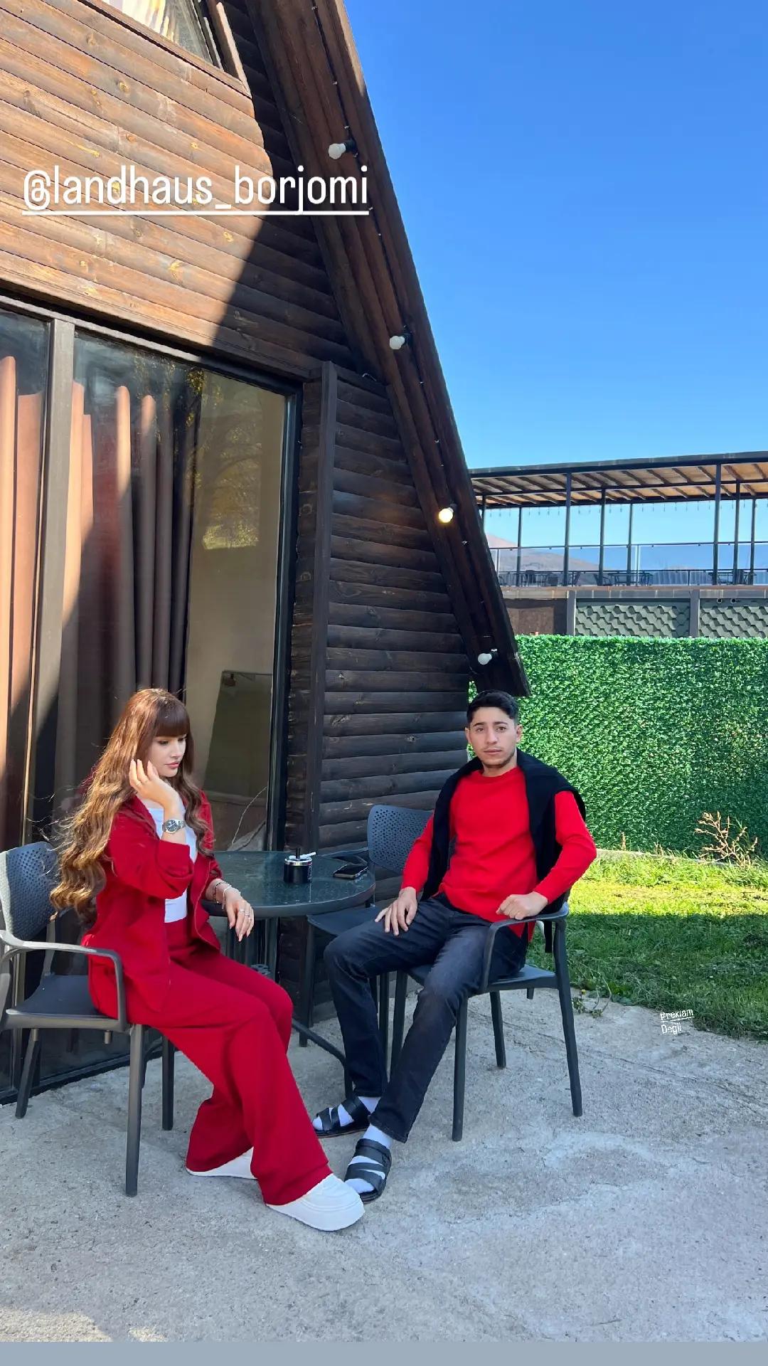 @FURNİA😎♥️