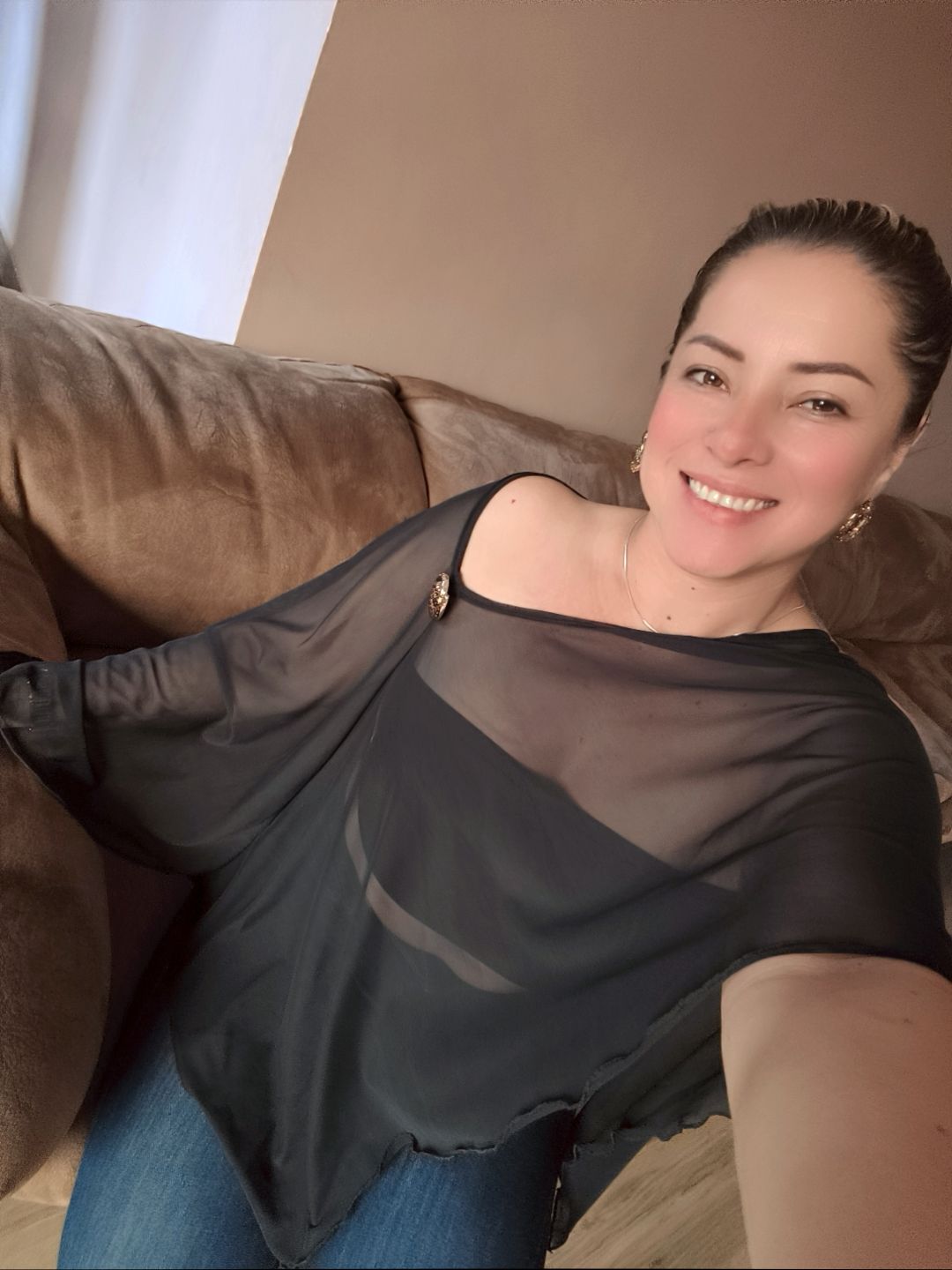 @Gabriela Almeida cede&ntilde;o