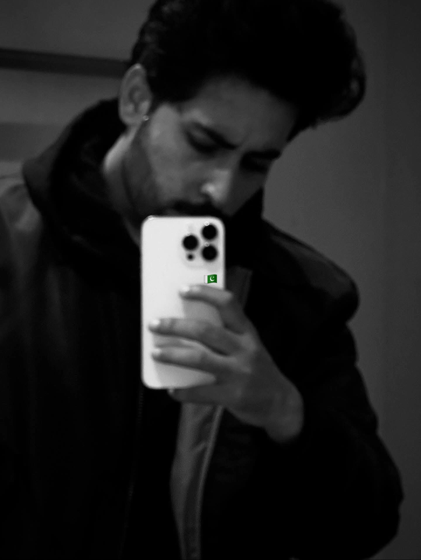 @_shoaib_gujjar 🏴