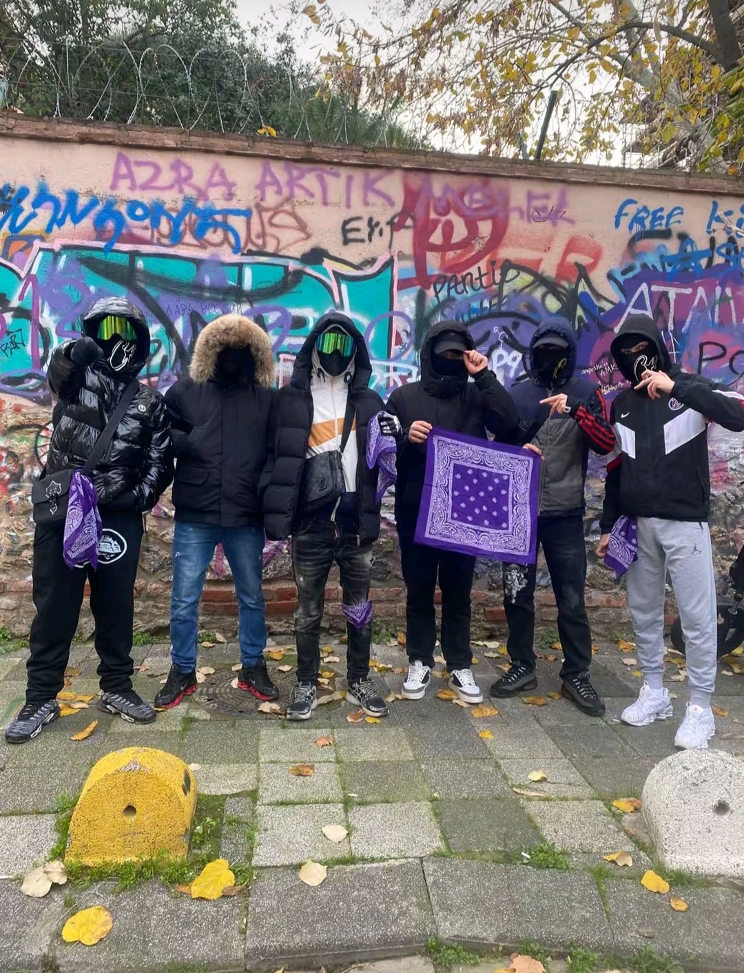 @P9💜