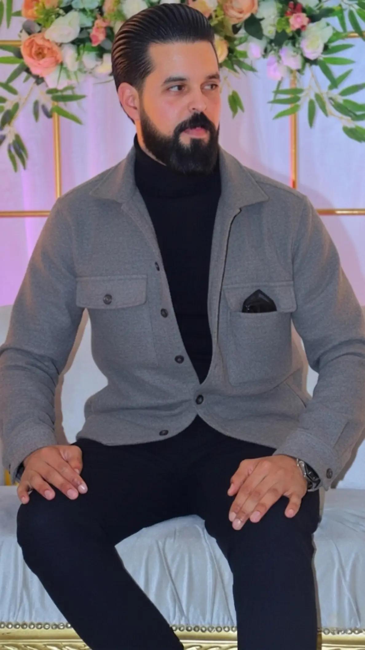 @k&ocirc;z&aelig;n 🕴️