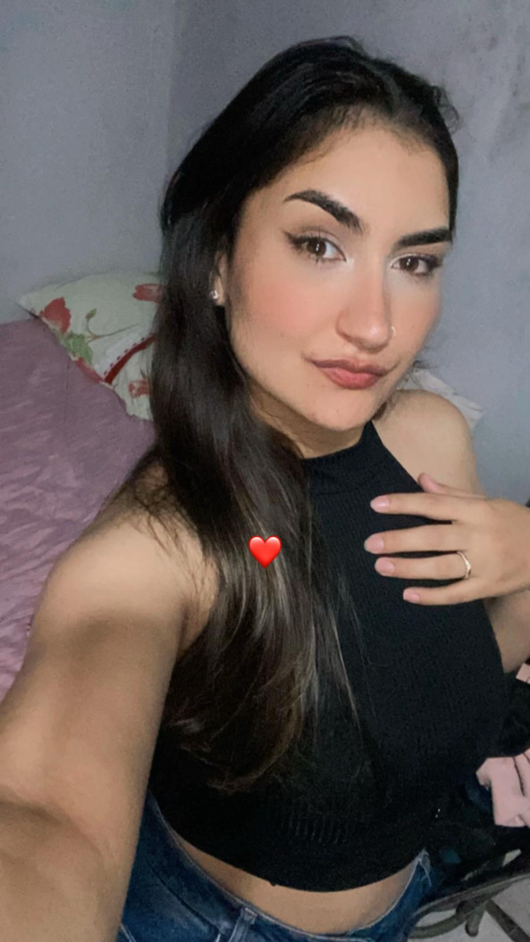 @Camila Gama 🦋⚡