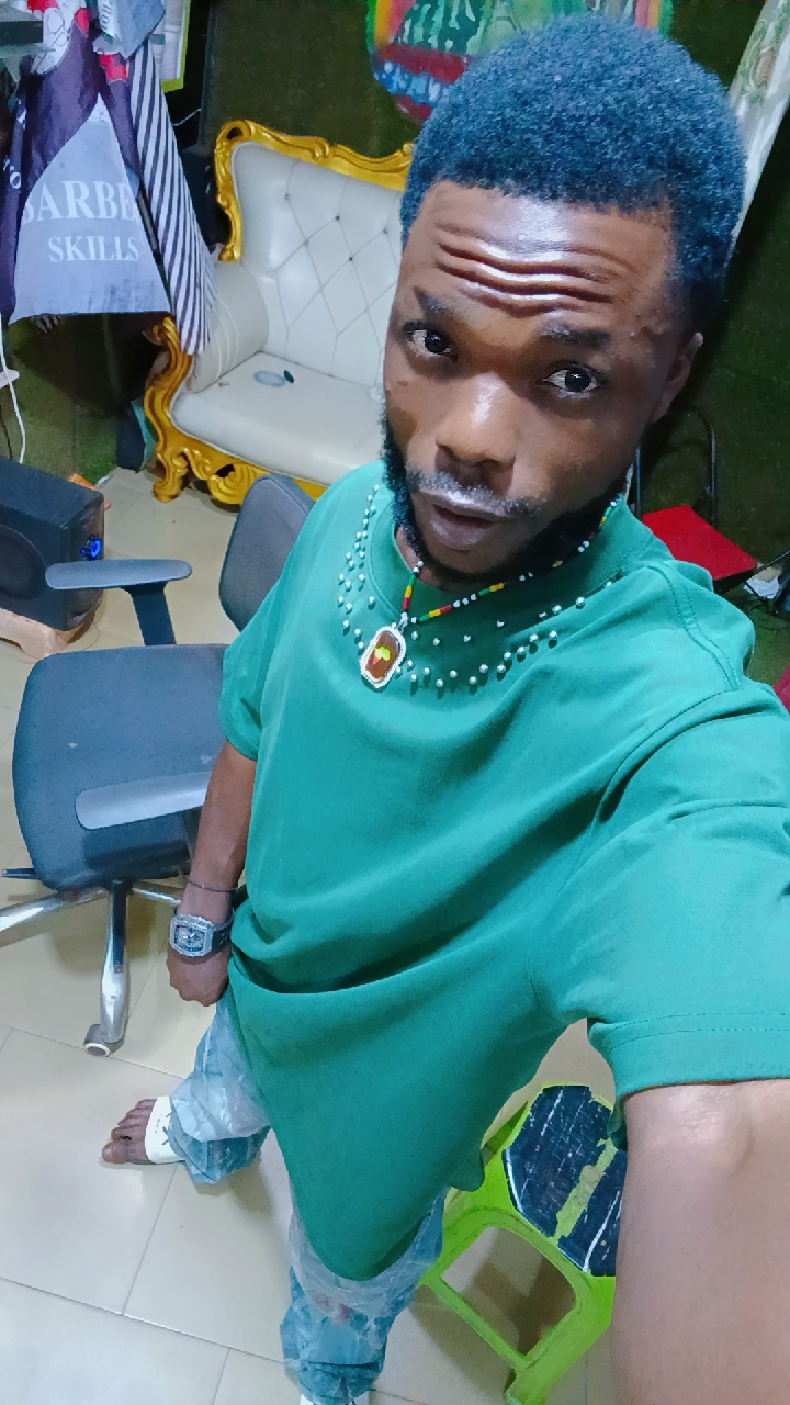 @Abu Swaggitoo