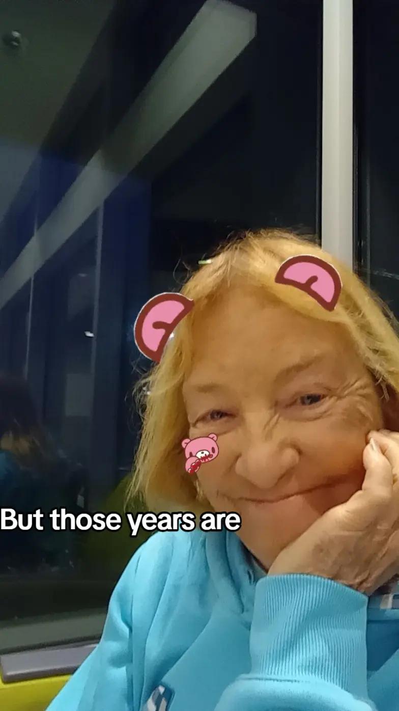@🍥