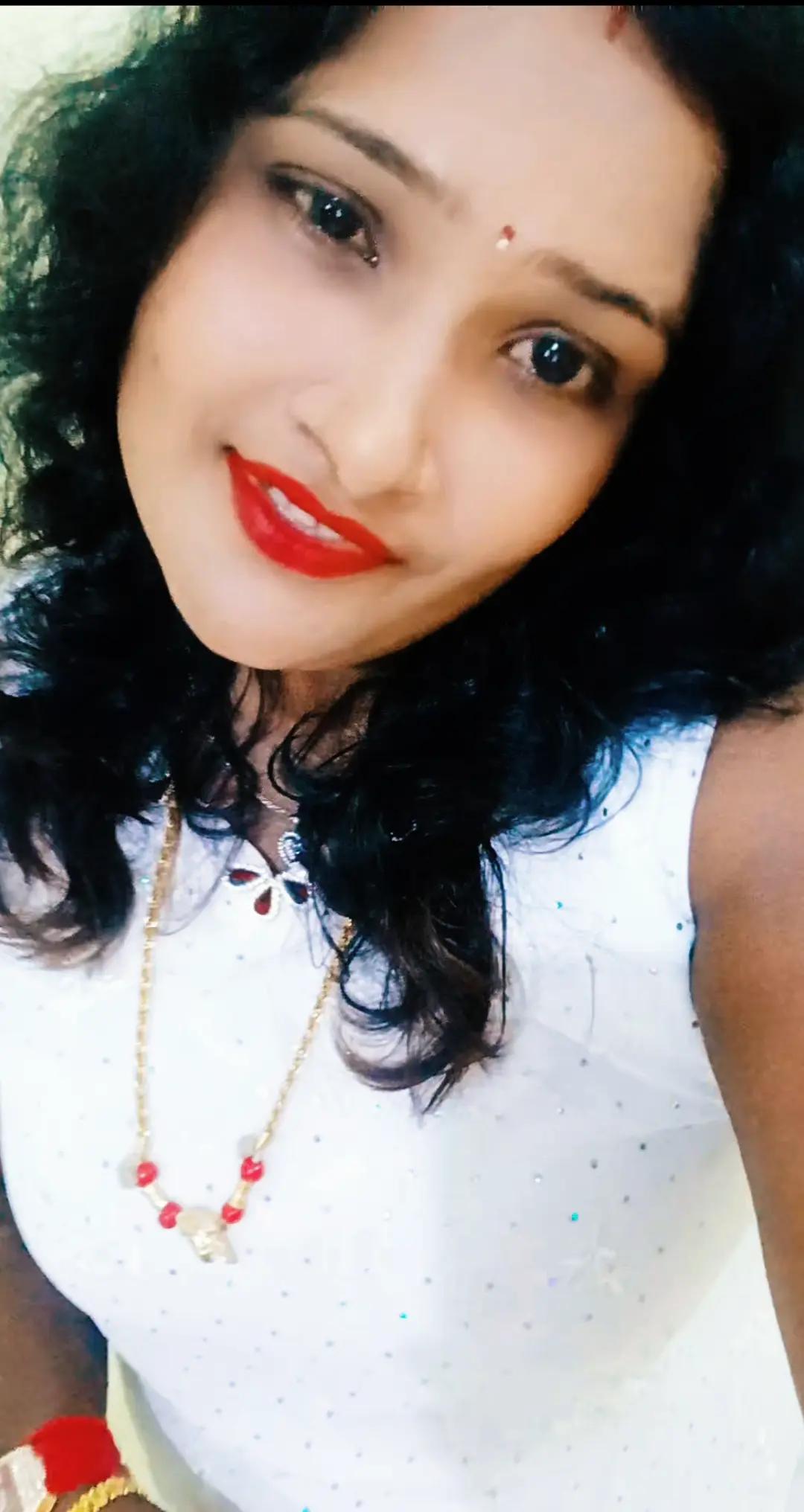 @நிஷா குட்டி