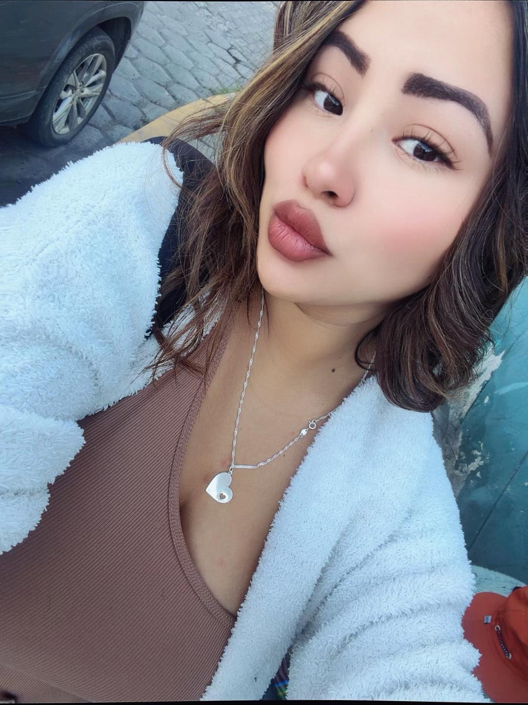 @GianiFloresMakeUp