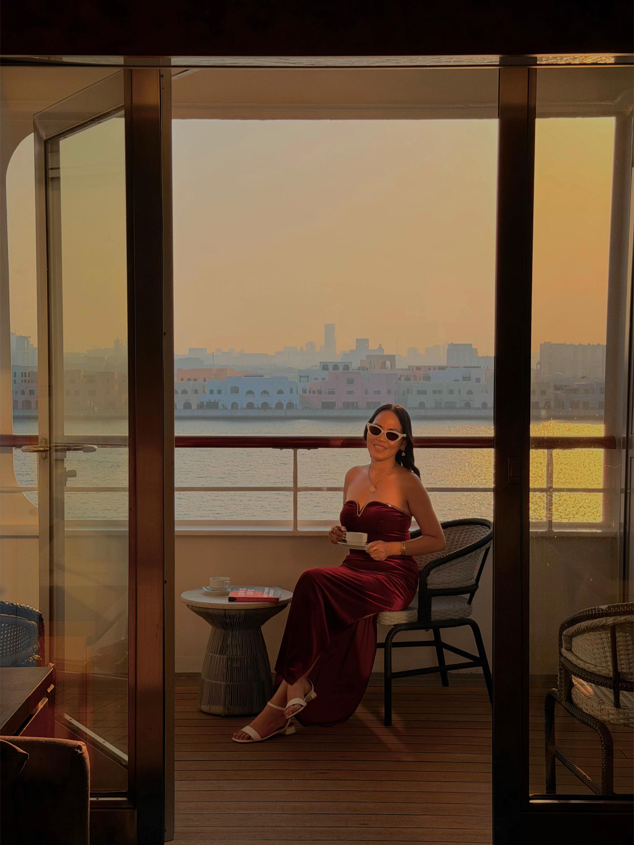 @Genevie | Dubai