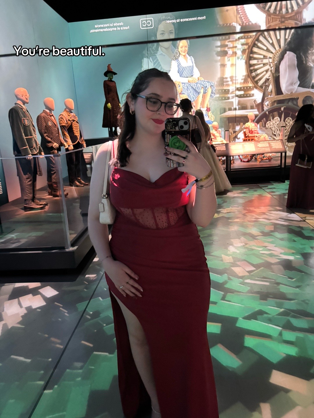 @Marilyn🪩