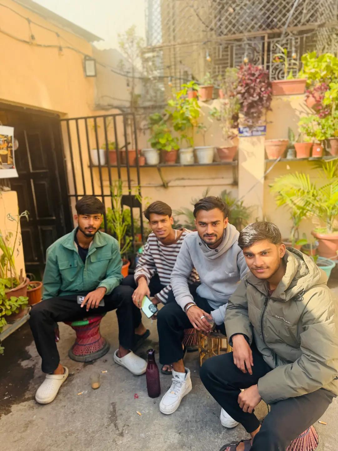 @Raunak Ydv