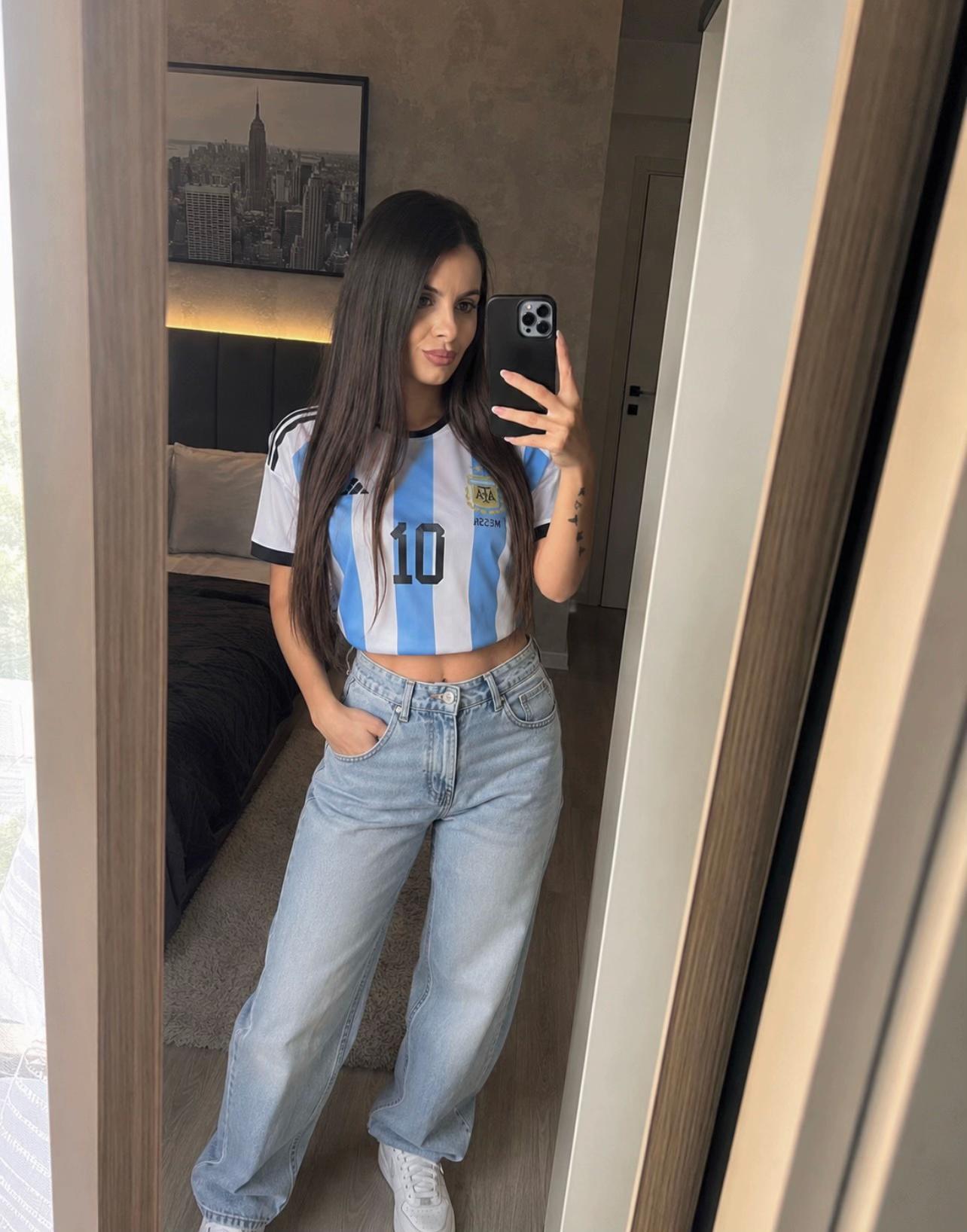 @Maria Georgiana
