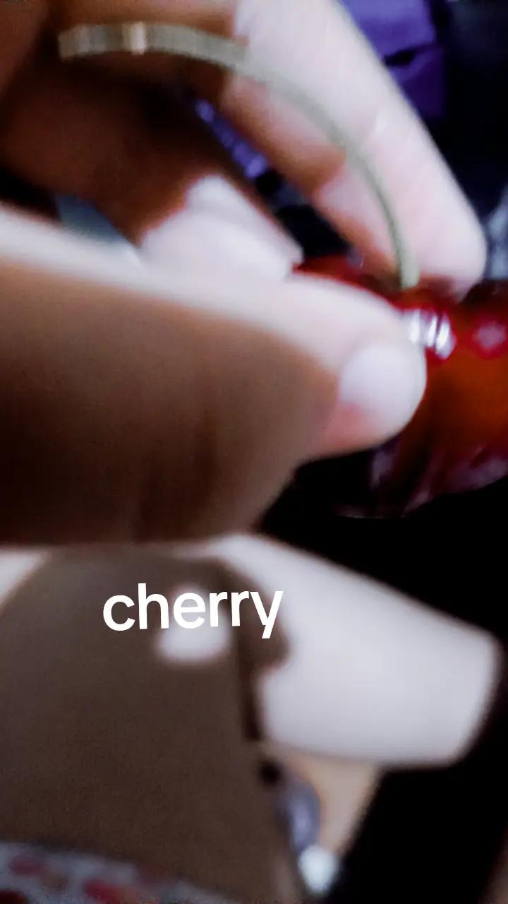 @(💖⭐ it's me cherry💖⭐)