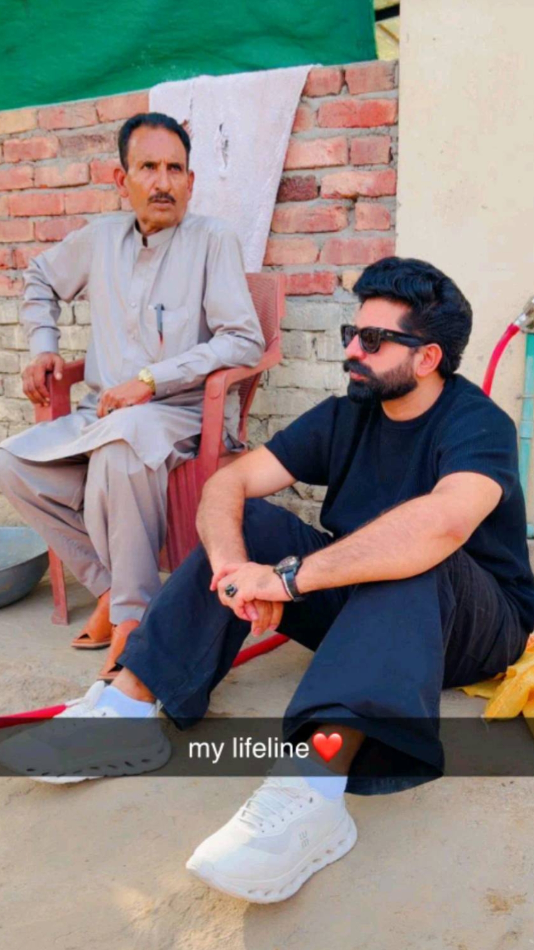 @Malik Rehan awan😎✌