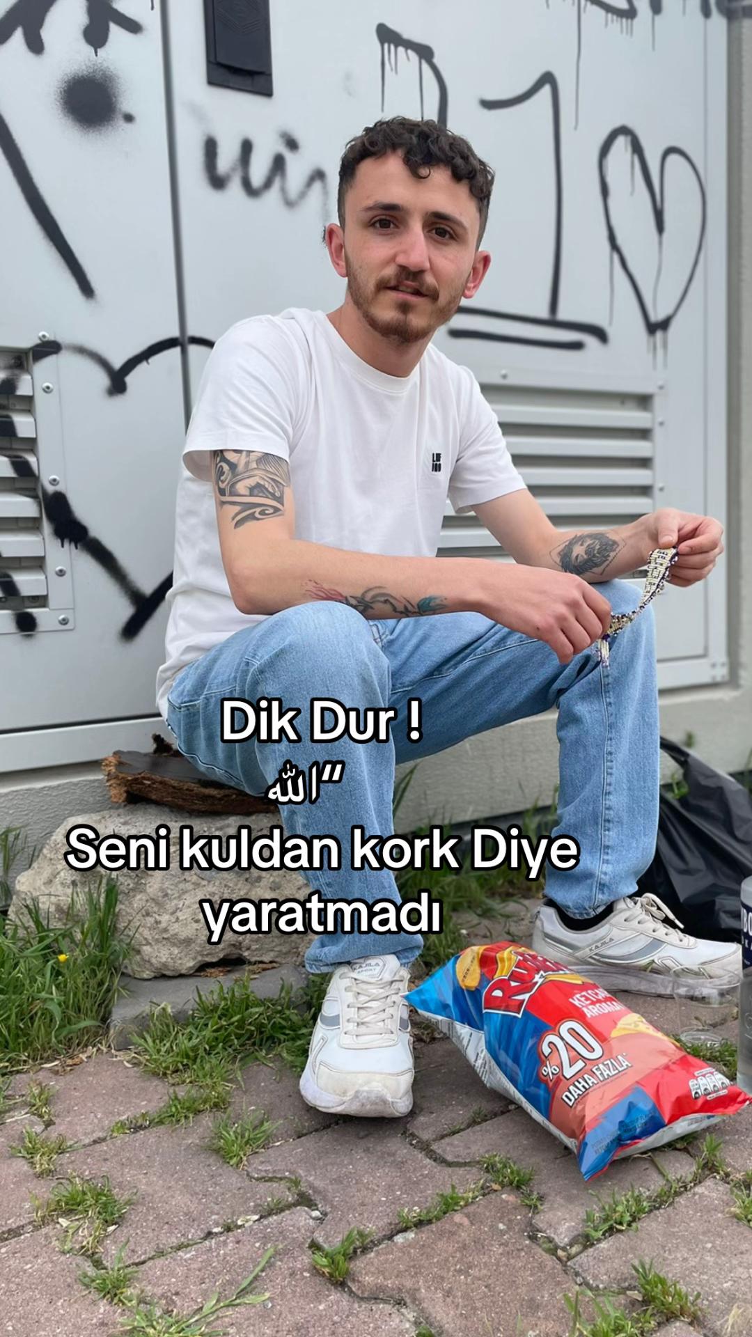 @H'&uuml;seyin Kaya