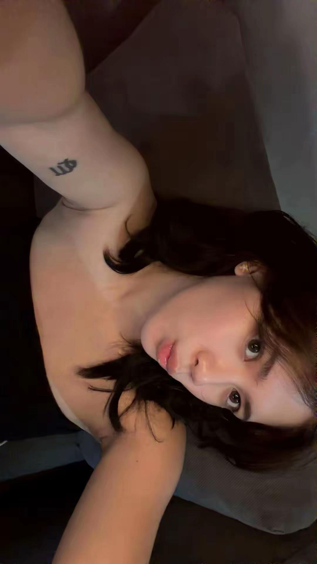 @amorachristine