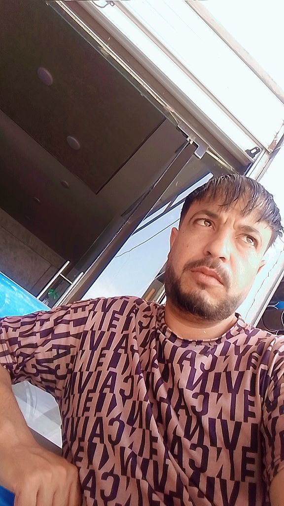 @Larbilarbi